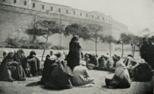 A Story-teller reciting from the Arabian Nights. (1911) -TIMEA